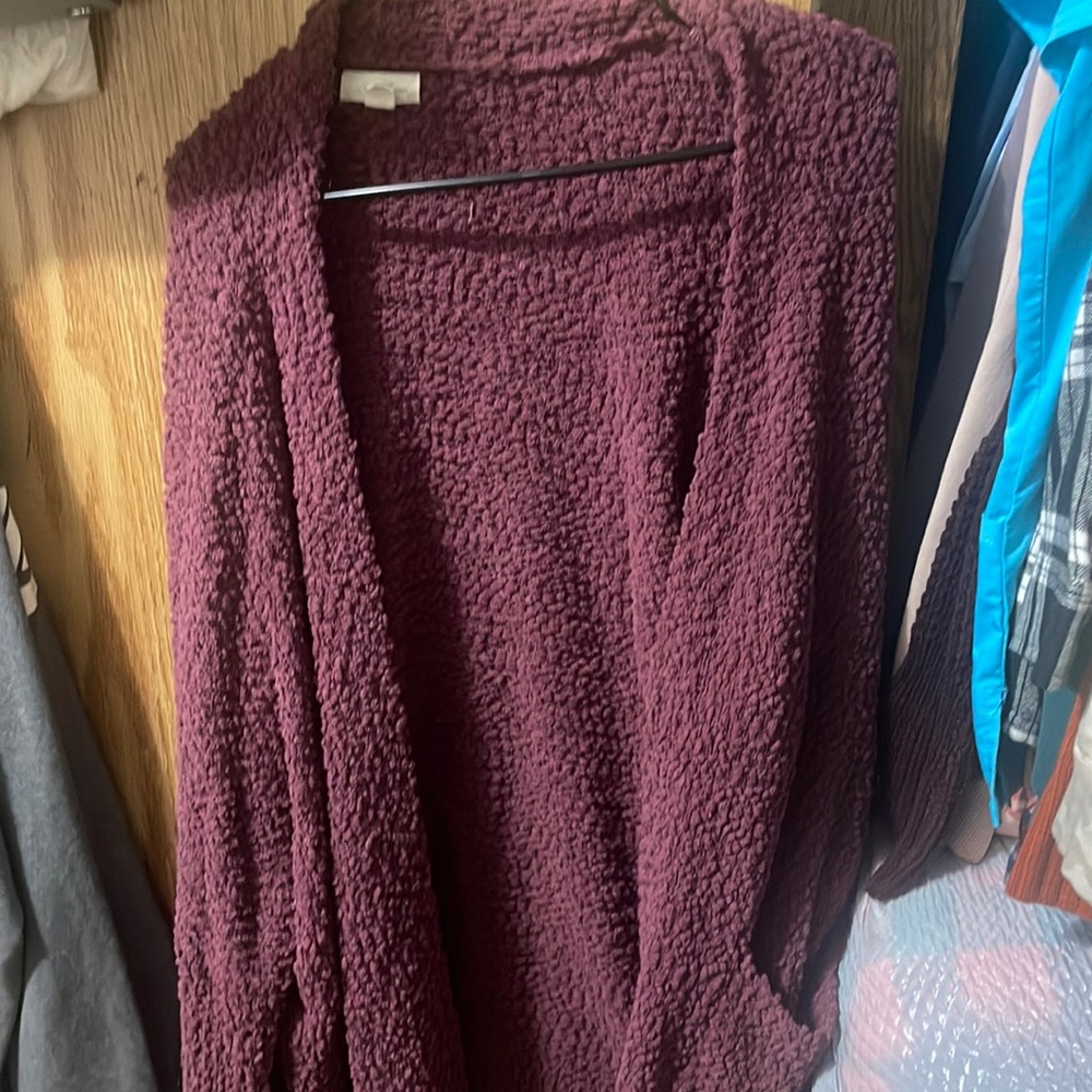 Sweater purple.